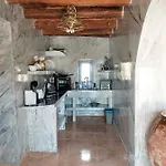 Lakena Traditional House بيت للعطل *